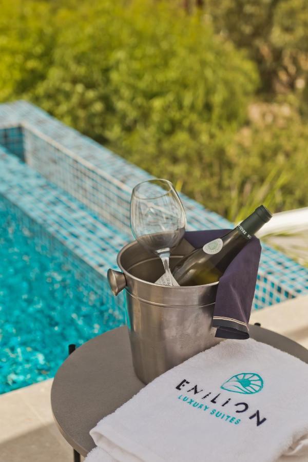 Enilion Luxury Suites Kyra Panagia エクステリア 写真