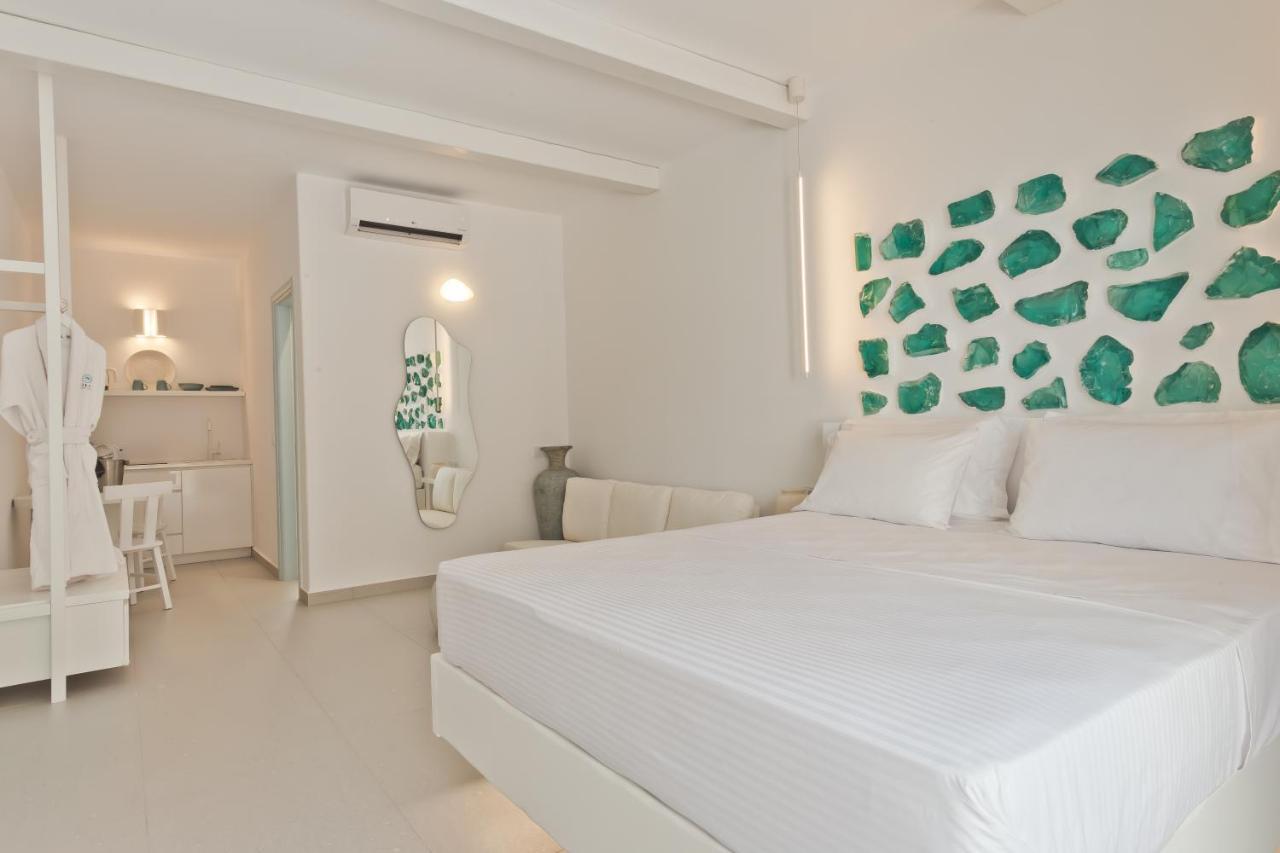 Enilion Luxury Suites Kyra Panagia エクステリア 写真