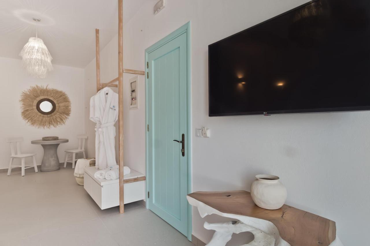 Enilion Luxury Suites Kyra Panagia エクステリア 写真