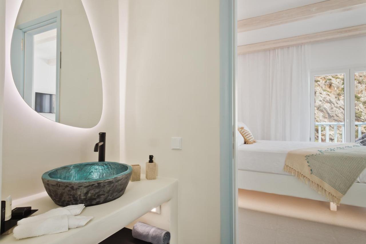 Enilion Luxury Suites Kyra Panagia エクステリア 写真