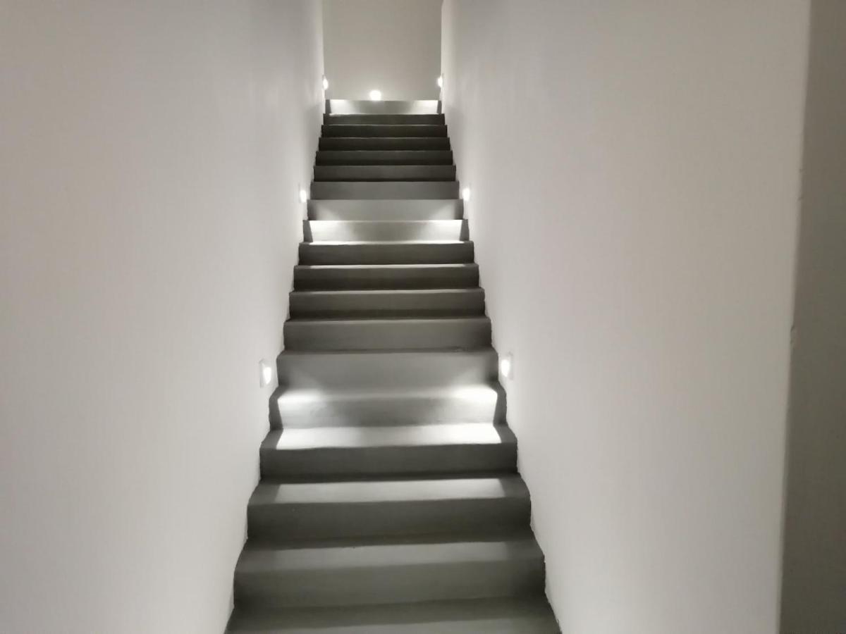 Enilion Luxury Suites Kyra Panagia エクステリア 写真