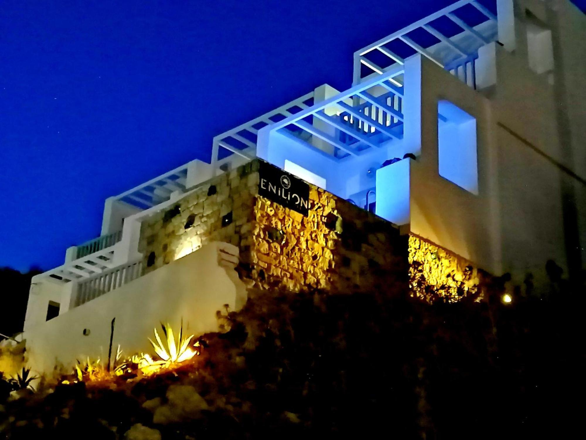 Enilion Luxury Suites Kyra Panagia エクステリア 写真
