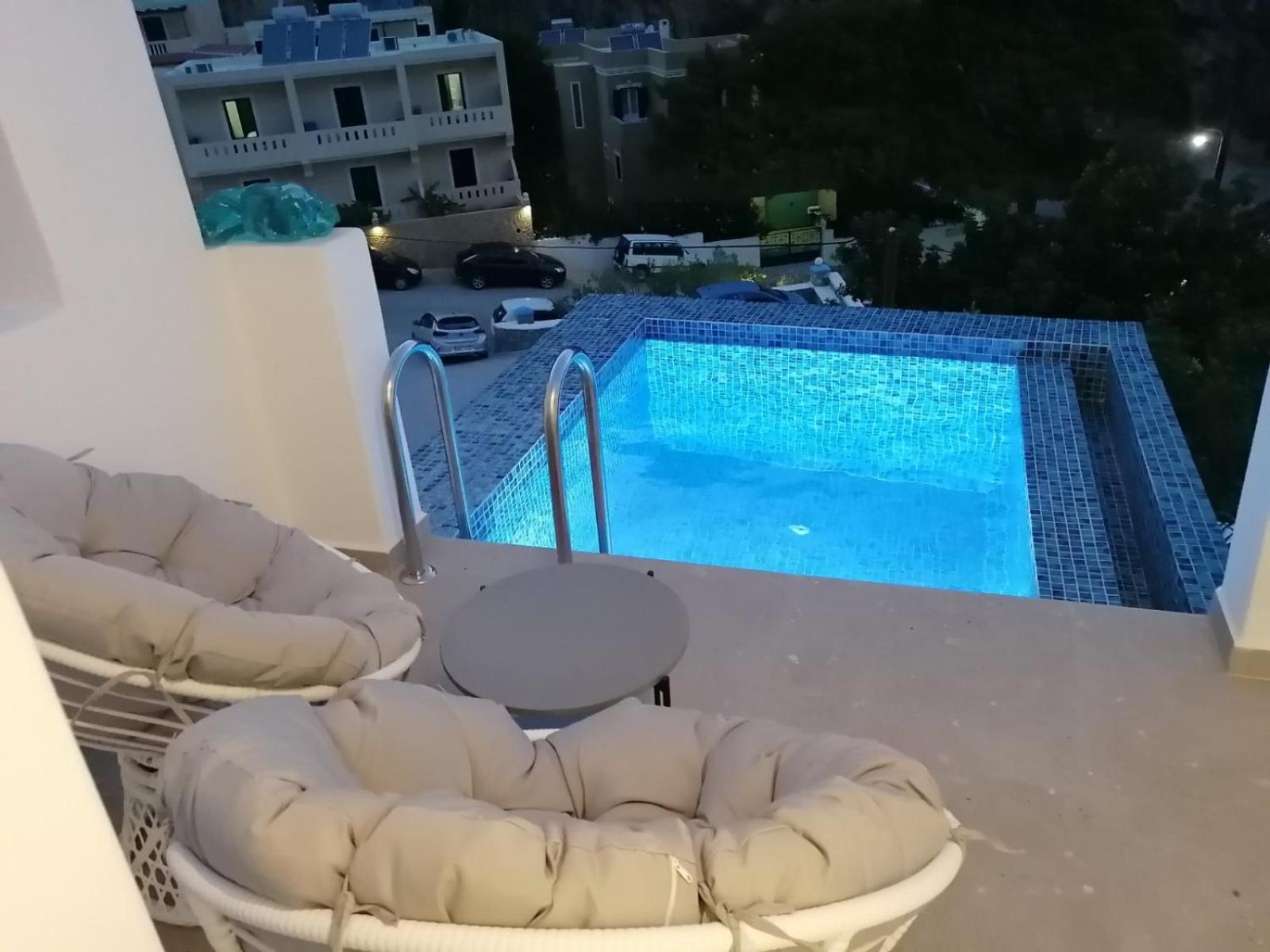 Enilion Luxury Suites Kyra Panagia エクステリア 写真
