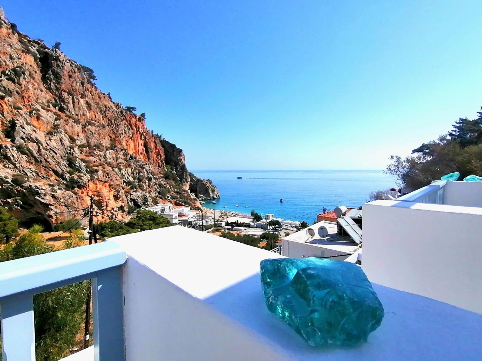 Enilion Luxury Suites Kyra Panagia エクステリア 写真